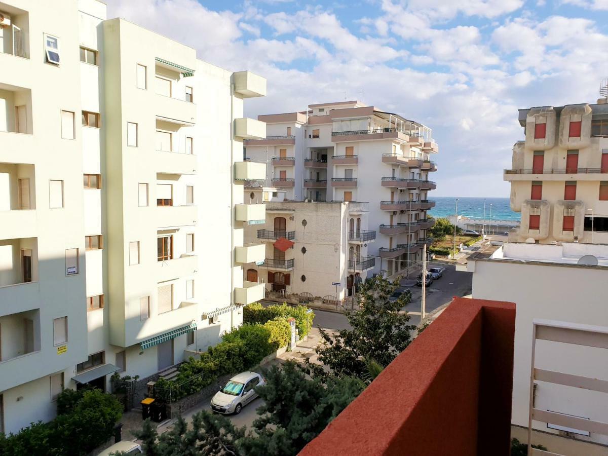 شقة Residenza Estate Vista Mare غالّيبولي المظهر الخارجي الصورة